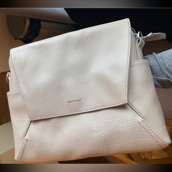 Matt & Nat Dwell Minka PVC Convertible Crossbody Bag - Picture 7 of 11